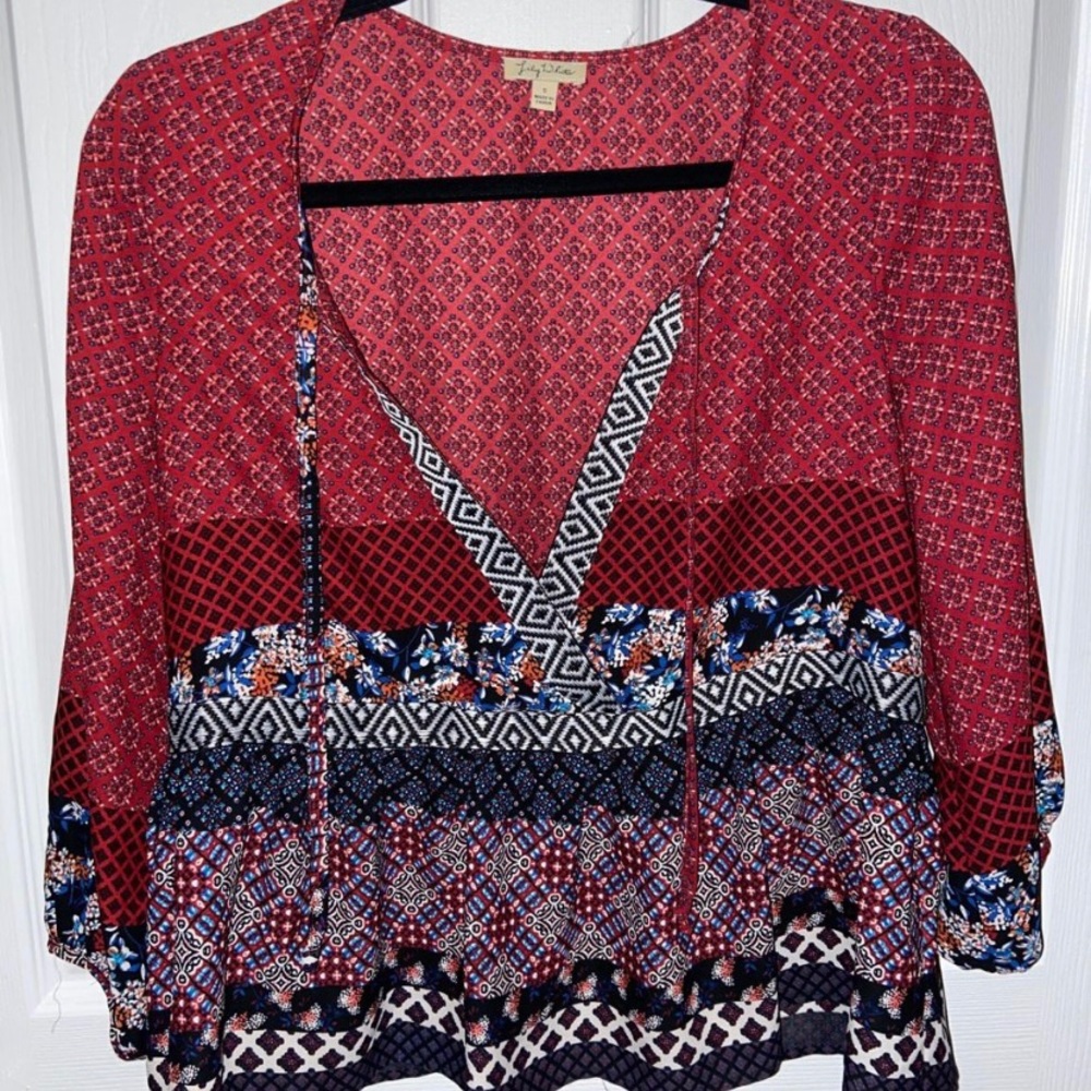 Lily white patterned v neck blouse